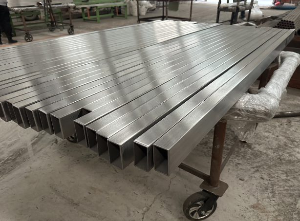 吉安新能源汽车用不锈钢方管 现货